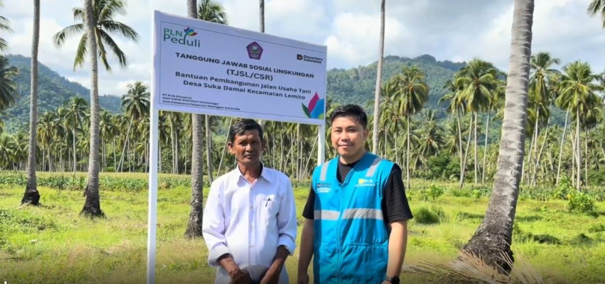 PT PLN (Persero) melalui Program Tanggung Jawab Sosial dan Lingkungan (TJSL) membangun Jalan Usaha Tani di Desa Suka Damai, Kecamatan Lemito, Kabupaten Pohuwato.