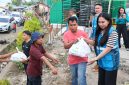 PT PLN (Persero) UP3 Kotamobagu menyalurkan bantuan kemanusiaan kepada warga terdampak banjir bandang di Kecamatan Bolaang, Kabupaten Bolaang Mongondow, Sulawesi Utara, sebagai bentuk kepedulian terhadap masyarakat yang terdampak bencana.