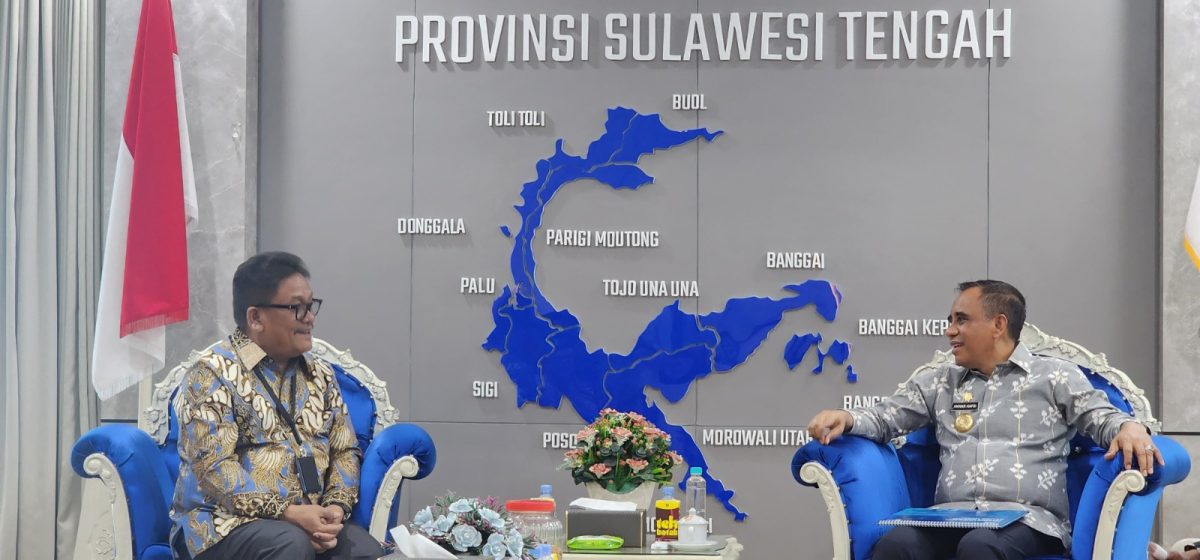 Pertemuan antara General Manager PLN UID Suluttenggo, Usman Bangun, dan Gubernur Sulawesi Tengah, Anwar Hafid, di Kantor Gubernur Sulawesi Tengah, Kamis (11/6/2026).