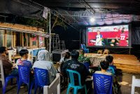 Jajaran Kodam XIII/Merdeka menggelar kegiatan nonton bareng (nobar) pertandingan Piala Dunia 2026 bersama masyarakat di sejumlah wilayah binaan.