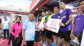 Turnamen Badminton Internal Polri Kapolda Cup Tahun 2026 resmi berakhir dan ditutup di GOR Naushad Badminton Hall, Kota Manado, Jumat (19/6/2026). A