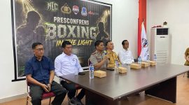 Kapolresta Manado Kombes Pol Irham Halid menghadiri kegiatan timbang umum, jumpa pers, dan technical meeting Boxing in The Light di Youth Center Kantor Dispora Kota Manado, Senin (22/6/2026).