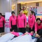 Polda Sulawesi Utara bersama Bhayangkari Sulut menggelar aksi donor darah dalam rangka menyambut Hari Bhayangkara ke-80 dan Hari Kesatuan Gerak Bhayangkari (HKGB) ke-74 Tahun 2026.