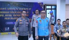 Wakapolda Sulut Brigjen Pol Awi Setiyono memimpin Sidang Penetapan Kelulusan Menuju Pemeriksaan Kesehatan (Rikkes) Tahap II dalam rangka Penerimaan Terpadu Taruna Akpol, Bintara, dan Tamtama Polri Tahun Anggaran 2026.