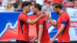 Timnas Inggris meraih kemenangan tipis 1-0 atas Selandia Baru dalam laga uji coba internasional yang berlangsung di Raymond James Stadium, Tampa, Amerika Serikat, Minggu (7/6/2026).