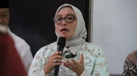 Kemkomdigi mengingatkan pentingnya peran orang tua dalam mendampingi anak saat menggunakan teknologi digital guna menghindari berbagai risiko yang dapat muncul di ruang siber.