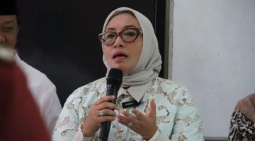 Kemkomdigi mengingatkan pentingnya peran orang tua dalam mendampingi anak saat menggunakan teknologi digital guna menghindari berbagai risiko yang dapat muncul di ruang siber.