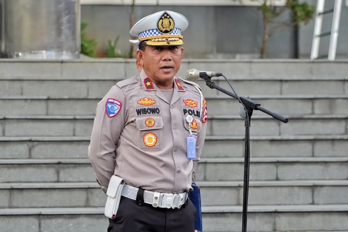 Direktorat Registrasi dan Identifikasi (Ditregident) Korlantas Polri menegaskan bahwa penerbitan Surat Izin Mengemudi (SIM) hanya dapat dilakukan oleh Kepolisian Negara Republik Indonesia sesuai ketentuan peraturan perundang-undangan yang berlaku. (Ket Foto:Dirregident Korlantas Polri Brigjen Pol. Wibowo)