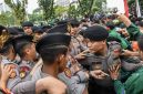 Pengamat politik Boni Hargens menilai pendekatan humanis yang diterapkan Polri dalam mengawal berbagai aksi unjuk rasa sepanjang Juni 2026.