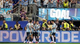 Timnas Argentina memastikan langkah ke babak 32 besar Piala Dunia 2026 setelah mengalahkan Austria dengan skor 2-0 pada laga kedua Grup J di AT&T Stadium, Arlington, Selasa (23/6/2026). (Ist)