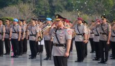 Ziarah dan tabur bunga Polri secara serentak di berbagai daerah sebagai bentuk penghormatan kepada para pahlawan bangsa dan tokoh yang berjasa bagi institusi kepolisian, Rabu (24/6/2026).
