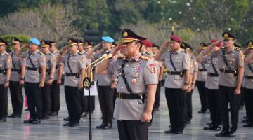 Ziarah dan tabur bunga Polri secara serentak di berbagai daerah sebagai bentuk penghormatan kepada para pahlawan bangsa dan tokoh yang berjasa bagi institusi kepolisian, Rabu (24/6/2026).