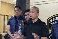Kapolda Jawa Barat, Irjen Pol Rudi Setiawan saat memberikan keterangan.