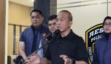 Kapolda Jawa Barat, Irjen Pol Rudi Setiawan saat memberikan keterangan.