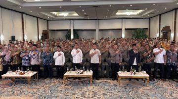Densus 88 Anti Teror Polri melalui Satgaswil Banten menggelar kegiatan Wawasan Kebangsaan bertema “Peran Keluarga dalam Menjaga Keutuhan Bangsa” di Hotel Permata Krakatau, Kota Cilegon, Kamis (25/6/2026).