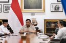 Presiden Prabowo Subianto memanggil Menteri Pendidikan Dasar dan Menengah (Mendikdasmen) Abdul Mu’ti di Istana Merdeka, Jakarta, pada Kamis, 11 Juni 2026. Foto: BPMI Setpres/Cahyo