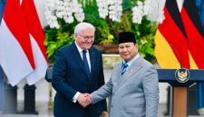 Presiden Prabowo dalam keterangan pers bersama usai pertemuan dengan Presiden Steinmeier di Istana Merdeka, Jakarta, pada Senin, 15 Juni 2026. Foto: BPMI Setpres/Laily Rachev