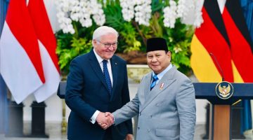 Presiden Prabowo dalam keterangan pers bersama usai pertemuan dengan Presiden Steinmeier di Istana Merdeka, Jakarta, pada Senin, 15 Juni 2026. Foto: BPMI Setpres/Laily Rachev