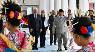 Presiden Prabowo Subianto menggelar jamuan santap siang kenegaraan sebagai bagian dari rangkaian kunjungan kenegaraan Presiden Republik Federal Jerman, Frank-Walter Steinmeier beserta Ibu Elke Büdenbender di Istana Negara, Jakarta, pada Senin, 15 Juni 2026. Foto: BPMI Setpres/Cahyo
