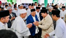 Presiden Prabowo Subianto menghadiri Penutupan Musyawarah Nasional (Munas) Alim Ulama dan Konferensi Besar (Konbes) Nahdlatul Ulama (NU) 2026 yang diselenggarakan di Institut Agama Islam (IAI) Syaichona Mohammad Cholil, Kabupaten Bangkalan, Jawa Timur, pada Selasa, 23 Juni 2026. Foto: BPMI Setpres/Laily Rachev