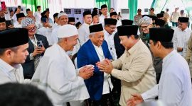 Presiden Prabowo Subianto menghadiri Penutupan Musyawarah Nasional (Munas) Alim Ulama dan Konferensi Besar (Konbes) Nahdlatul Ulama (NU) 2026 yang diselenggarakan di Institut Agama Islam (IAI) Syaichona Mohammad Cholil, Kabupaten Bangkalan, Jawa Timur, pada Selasa, 23 Juni 2026. Foto: BPMI Setpres/Laily Rachev