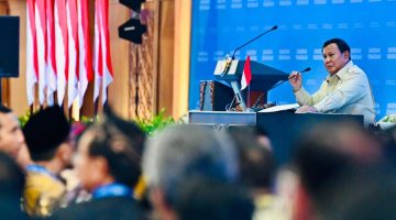 Presiden Prabowo Subianto memberikan sambutan pada penutupan Sarasehan Kebangsaan Konvensi Sains, Teknologi, dan Industri Indonesia (KSTI) Tahun 2026 di Jakarta International Convention Center (JICC), Jakarta, pada pada Minggu, 28 Juni 2026. Foto: BPMI Setpres/Laily Rachev