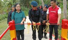 Dansat Brimob Polda Sulut Resmikan Jembatan Bhayangkara Merah Putih di Airmadidi Bawah