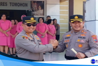 Foto Dok: (Kiri) AKBP Nur Kholis SIK kini diserahkan kepada AKBP Novrial Alberti Kombo SIK MAP. (Kanan) 