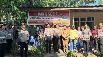 Ditlantas Polda Sulut meresmikan rumah hasil program bedah rumah milik keluarga Heri Onibala Angkow di Kelurahan Malalayang I Timur, Kecamatan Malalayang, Kota Manado, Selasa (7/7/2026).