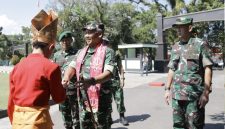 Pangdam XIII/Merdeka Mayjen TNI Mirza Agus, S.I.P., melakukan kunjungan kerja ke Kodim 1303/Bolaang Mongondow (Bolmong), Jumat (3/7/2026).