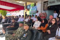 Lembaga Pemasyarakatan (Lapas) Perempuan Kelas IIB Manado menghadiri Upacara Peringatan Hari Bhayangkara ke-80 yang digelar di Markas Polres Tomohon, Rabu (1/7/2026).