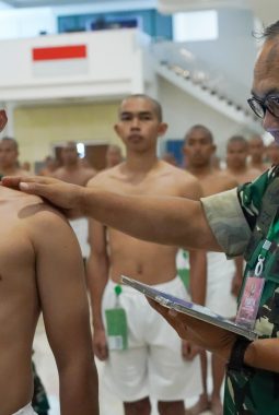 Pangdam XIII/Merdeka Pimpin Sidang Pantukhir 534 Calon Tamtama TNI AD