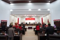 Foto Dok: Pemerintah Kabupaten Minahasa bersama DPRD Minahasa berkolaborasi menuntaskan Rancangan Peraturan Daerah (Ranperna) tersebut menjadi Perumahan Daerah (Perda). Kesepakatan tersebut ditetapkan dalam Rapat Paripurna Pembicaraan Tingkat II yang digelar di Ruang Sidang DPRD Kabupaten Minahasa. 
