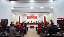 Foto Dok: Pemerintah Kabupaten Minahasa bersama DPRD Minahasa berkolaborasi menuntaskan Rancangan Peraturan Daerah (Ranperna) tersebut menjadi Perumahan Daerah (Perda). Kesepakatan tersebut ditetapkan dalam Rapat Paripurna Pembicaraan Tingkat II yang digelar di Ruang Sidang DPRD Kabupaten Minahasa.