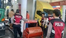 Polresta Manado terus melakukan pengawasan terhadap distribusi bahan bakar minyak (BBM) bersubsidi guna memastikan pelayanan kepada masyarakat tetap berjalan lancar.