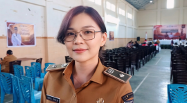 Hukum Tua Desa Koha Timur, Indria Lighaya Suwu SH. 