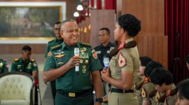Wakasad Letjen TNI Muhammad Saleh Mustafa menegaskan bahwa integritas, kepemimpinan, dan profesionalisme merupakan fondasi utama yang harus dimiliki setiap calon perwira TNI Angkatan Darat.