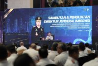 Direktorat Jenderal Imigrasi menggandeng Komisi Pemberantasan Korupsi (KPK) untuk memperkuat integritas dan kepatuhan internal aparatur keimigrasian melalui Sosialisasi Penguatan Kepatuhan Internal Terintegrasi yang digelar di Surabaya, 1–3 Juli 2026.