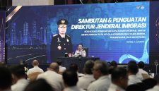 Direktorat Jenderal Imigrasi menggandeng Komisi Pemberantasan Korupsi (KPK) untuk memperkuat integritas dan kepatuhan internal aparatur keimigrasian melalui Sosialisasi Penguatan Kepatuhan Internal Terintegrasi yang digelar di Surabaya, 1–3 Juli 2026.