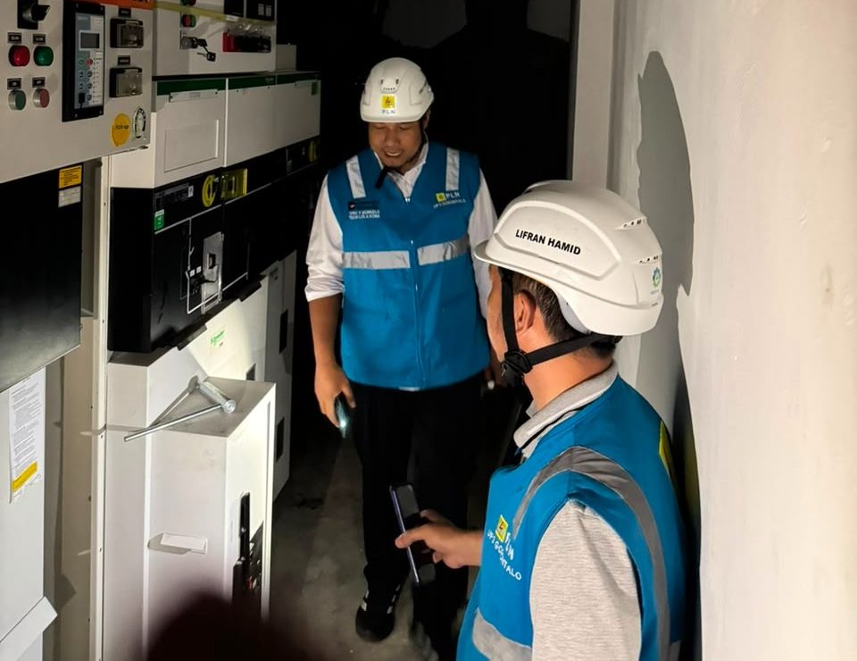PT PLN (Persero) Unit Pelaksana Pelayanan Pelanggan (UP3) Gorontalo berhasil melakukan penyambungan listrik berdaya 1.385 kVA untuk PT Millenium Agroindo Selebes di Kabupaten Pohuwato, Gorontalo.