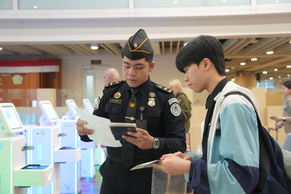 Direktorat Jenderal Imigrasi mencatat Penerimaan Negara Bukan Pajak (PNBP) dari sektor visa mencapai Rp2,81 triliun pada semester I 2026.