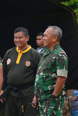 Pangdam XIII/Merdeka Saksikan Uji Kenaikan Sabuk Hitam PSM Prajurit