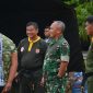 Pangdam XIII/Merdeka Mayjen TNI Mirza Agus menyaksikan langsung Uji Kenaikan Tingkat (UKT) Sabuk Hitam Pencak Silat Militer (PSM)