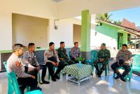 Polsek Urban Kaidipang menggelar silaturahmi ke Koramil 1303 Kaidipang sebagai upaya memperkuat sinergi antara TNI dan Polri, Selasa (14/7/2026).