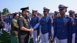 Jelang Upacara Prasetya Perwira (Praspa) Tahun 2026, Kepala Staf Angkatan Darat (Kasad) Jenderal TNI Maruli Simanjuntak, M.Sc., menghadiri Upacara Penutupan Pendidikan Calon Perwira Remaja (Capaja) Taruna Akademi TNI di Markas Besar (Mabes) TNI, Cilangkap, Jakarta Timur, Kamis (16/7/2026).