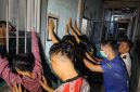 Lapas Kelas IIA Manado memperkuat pengawasan keamanan dengan melaksanakan inspeksi mendadak (sidak) kamar hunian Warga Binaan Pemasyarakatan (WBP).
