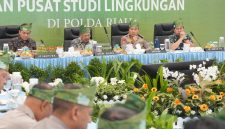 Polri terus memperkuat transformasi menuju institusi yang modern, adaptif, dan Presisi melalui pengembangan ekosistem ilmu kepolisian berbasis riset, inovasi, serta kolaborasi dengan perguruan tinggi di seluruh Indonesia.