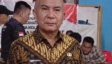 Hukum Tua Desa Kolongan Atas Kecamatan Sonder, Rudy Tendean