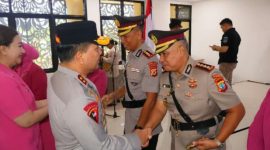 Polda Sulawesi Utara menggelar serah terima jabatan (Sertijab) Pejabat Utama (PJU) dan Kapolres jajaran di Aula Presisi Polda Sulut, Rabu (8/7/2026).