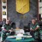 Pangdam XIII/Merdeka Mayjen TNI Mirza Agus menerima audiensi Wakil Kepala Staf Teritorial (Wakaster) TNI Mayjen TNI Suhardi bersama rombongan di Markas Kodam XIII/Merdeka, Kamis (9/7/2026).